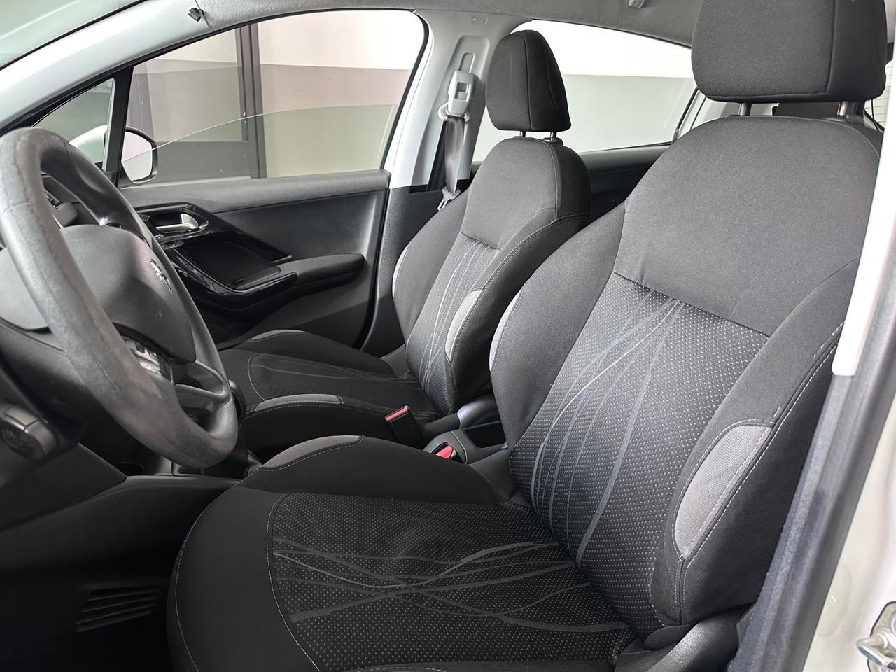 Peugeot 208 PureTech 82 5 porte Active