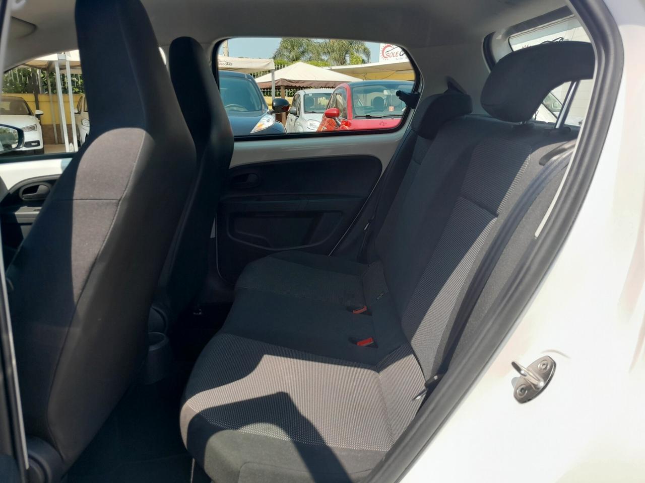 Volkswagen up! 1.0 5p. move
