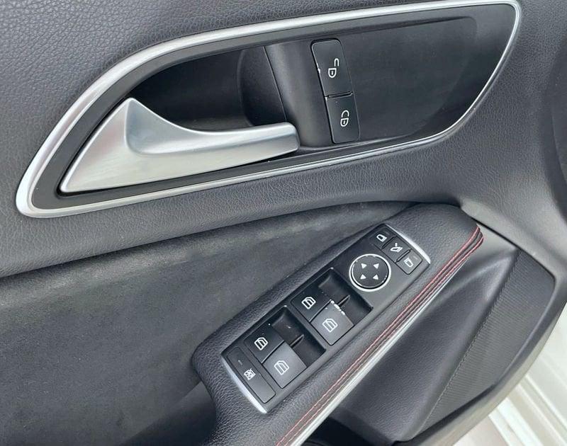 Mercedes-Benz Classe A A 180 d Automatic Premium