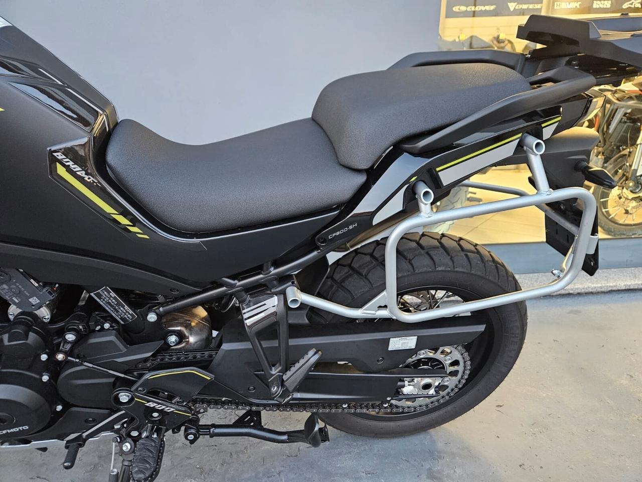 CF Moto 800MT - 2026
