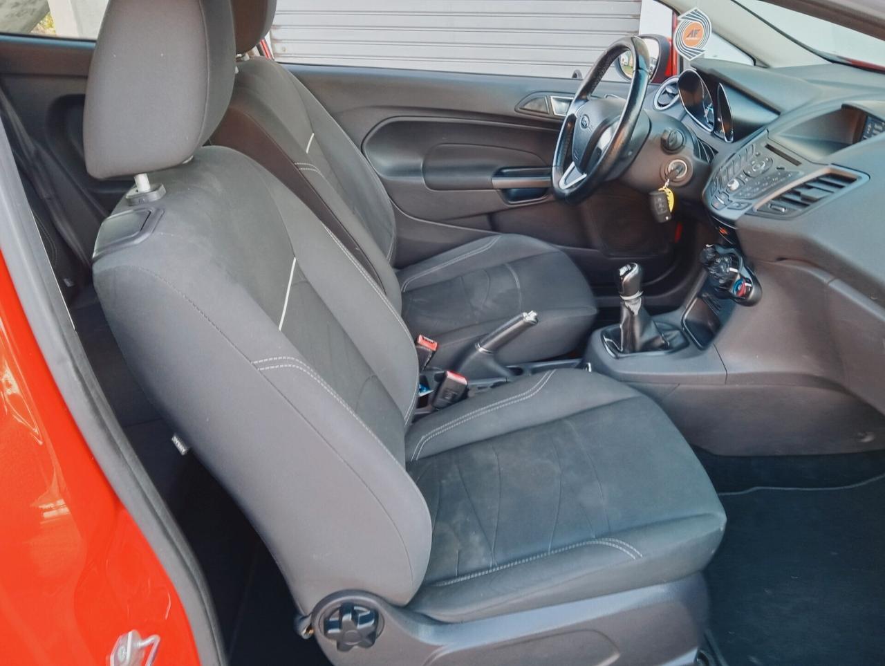 Ford Fiesta 1.4 3 porte Bz.- GPL Black & White Edition