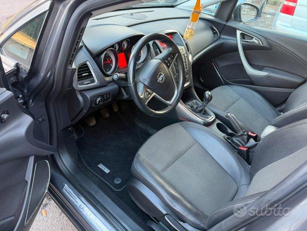 Opel Astra SW 2.0 CDTI 165cv - SOLO 92550 Km. -