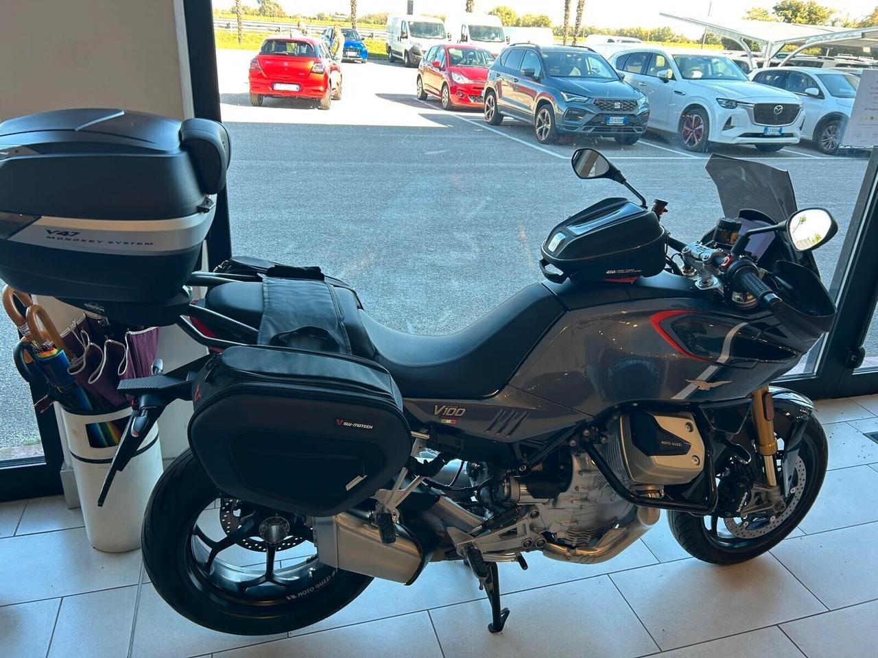 Moto Guzzi V100 MANDELLO S 6000 KM