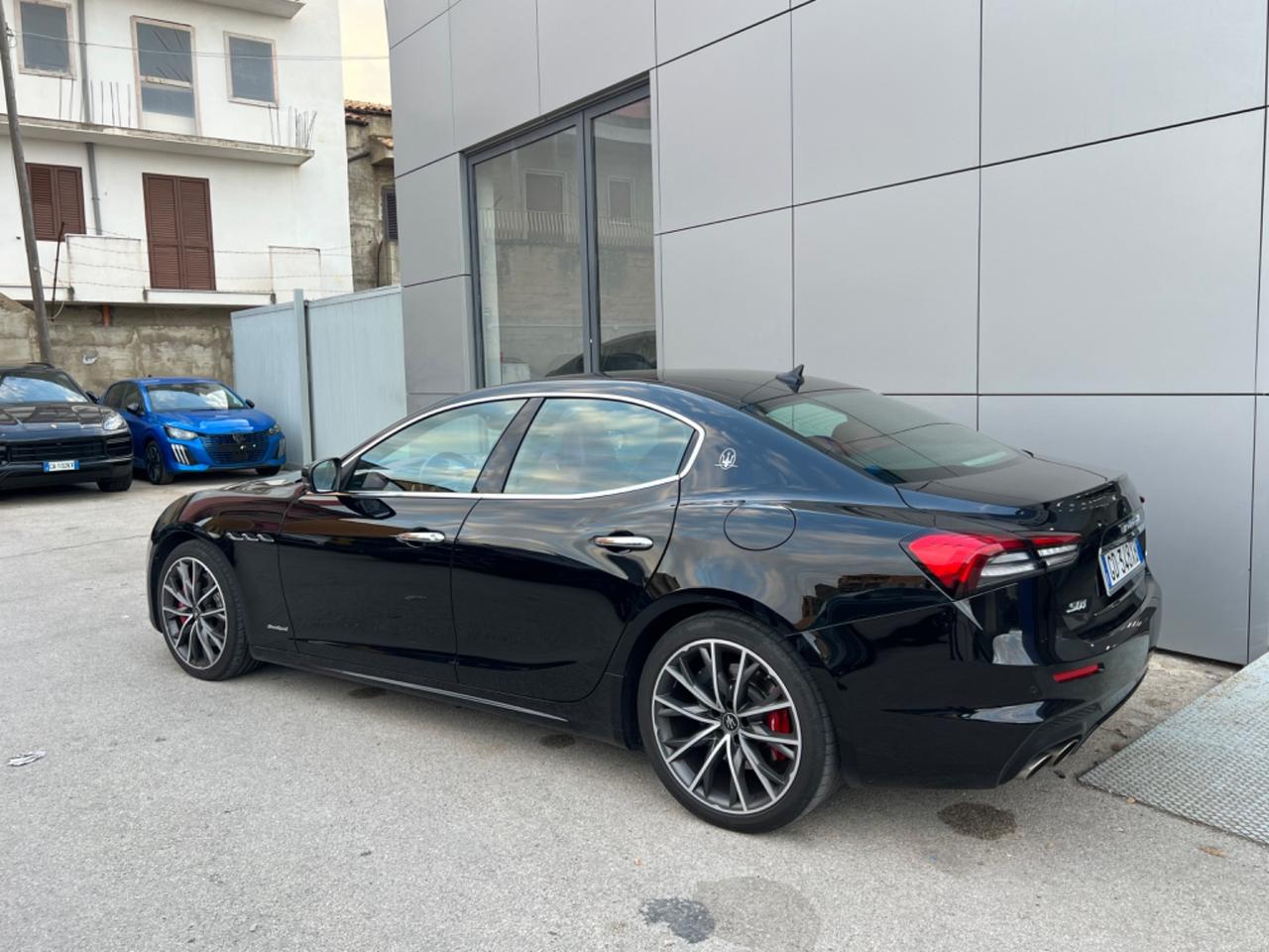 Maserati Ghibli V6 430 CV SQ4 Gransport - possibilità noleggio no scoring