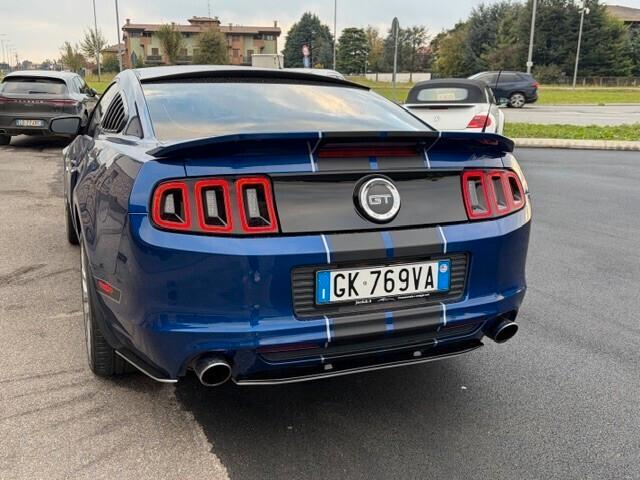 Ford Mustang 5.0 GT Manuale