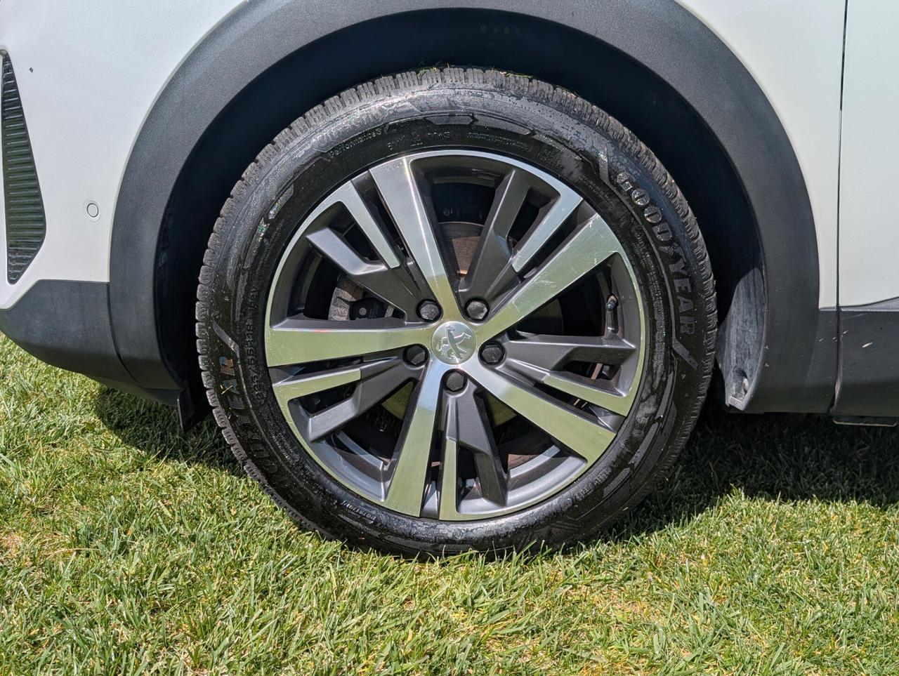 Peugeot 3008 BlueHDi 130 S&S EAT8 Allure