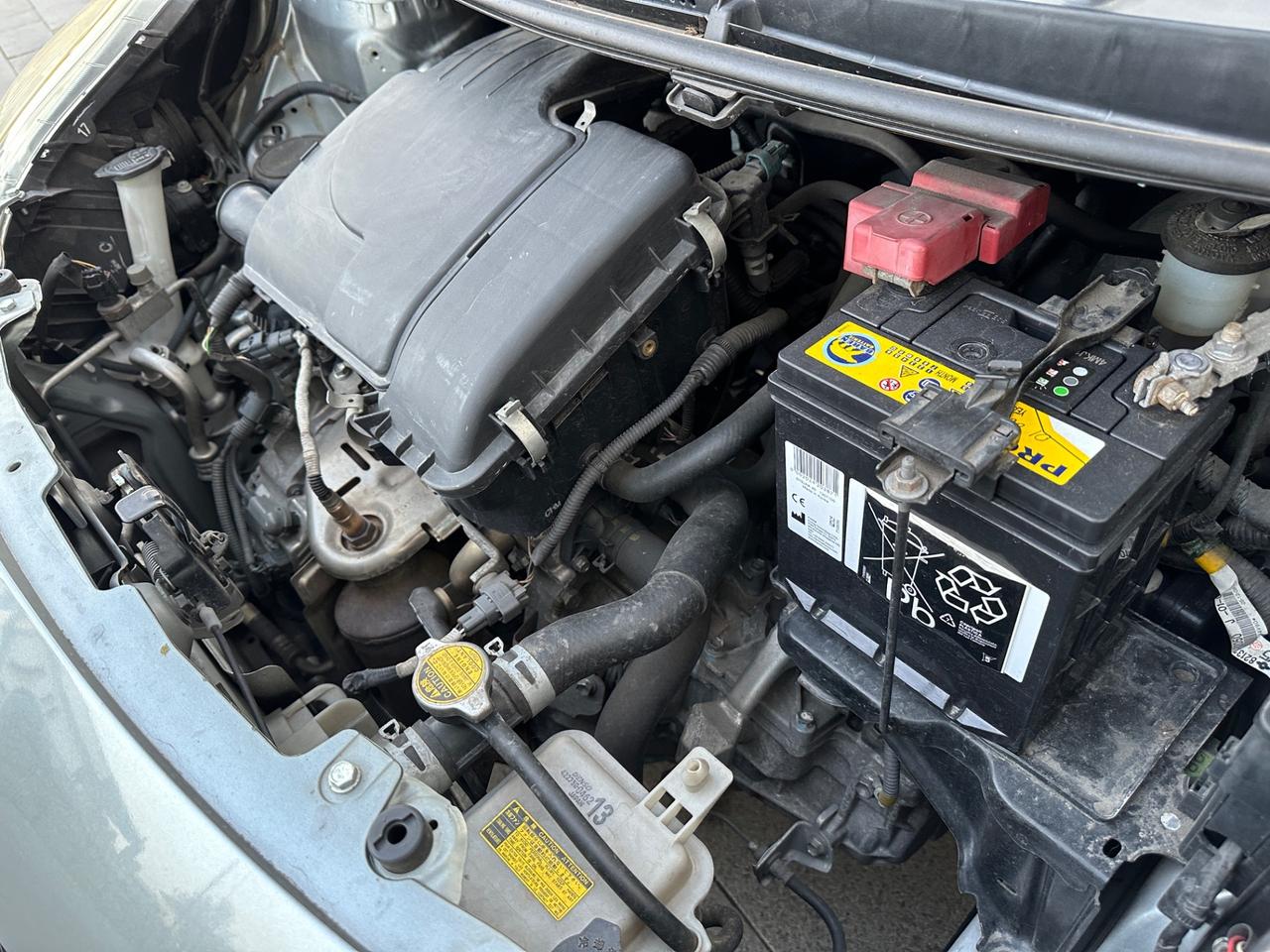 Toyota Yaris 1.0 5 porte Sol