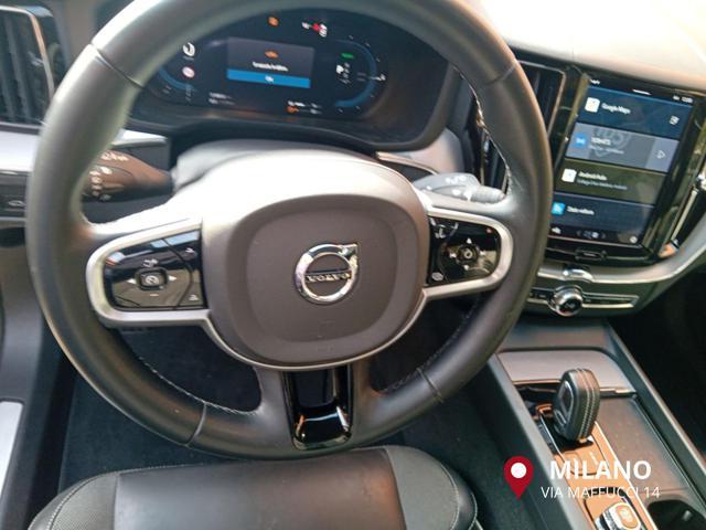 VOLVO XC60 T6 Recharge Plug-in Hybrid AWD R-design