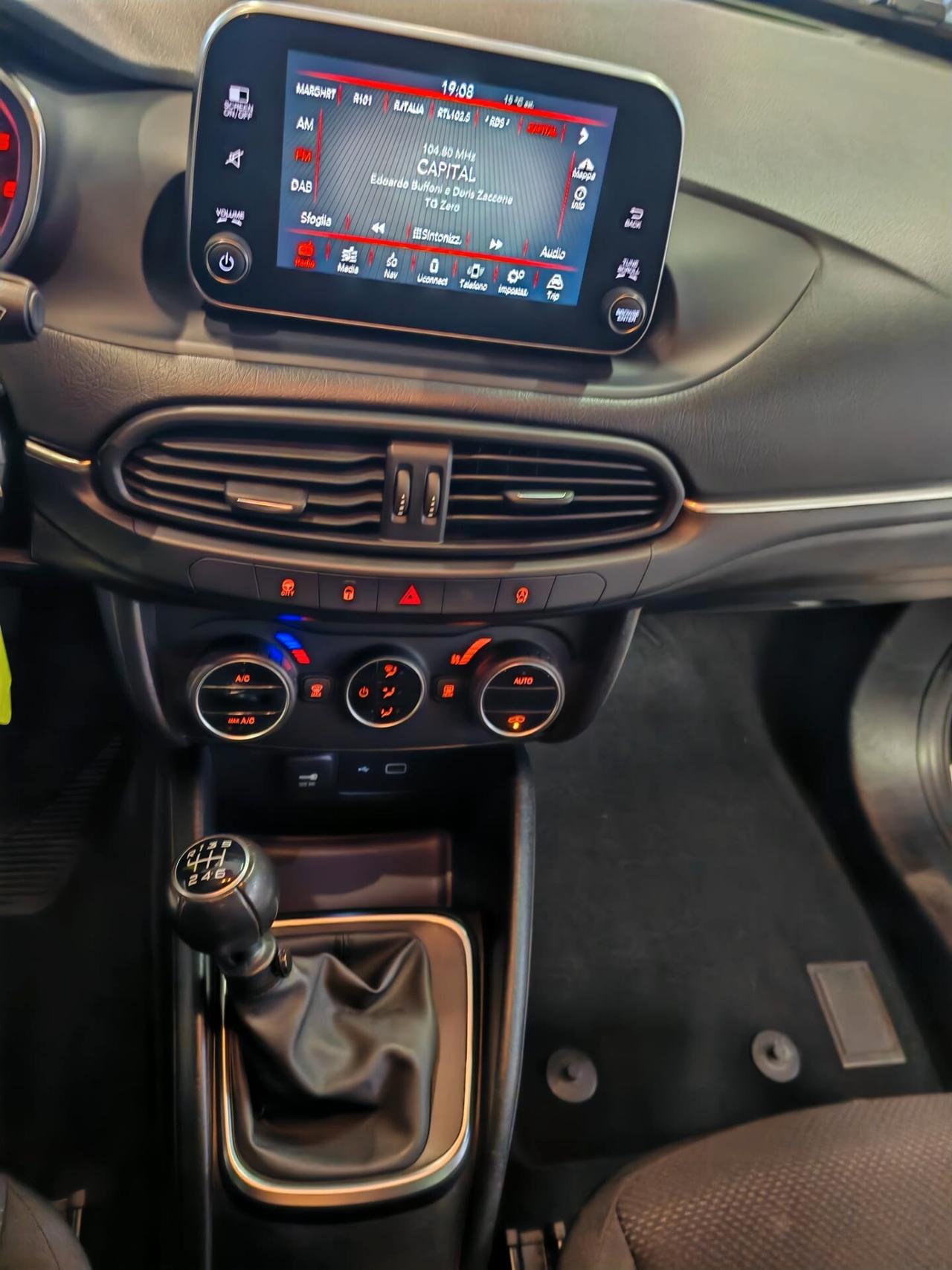 Fiat Tipo 1.6 Mjt S&S 5 porte Lounge