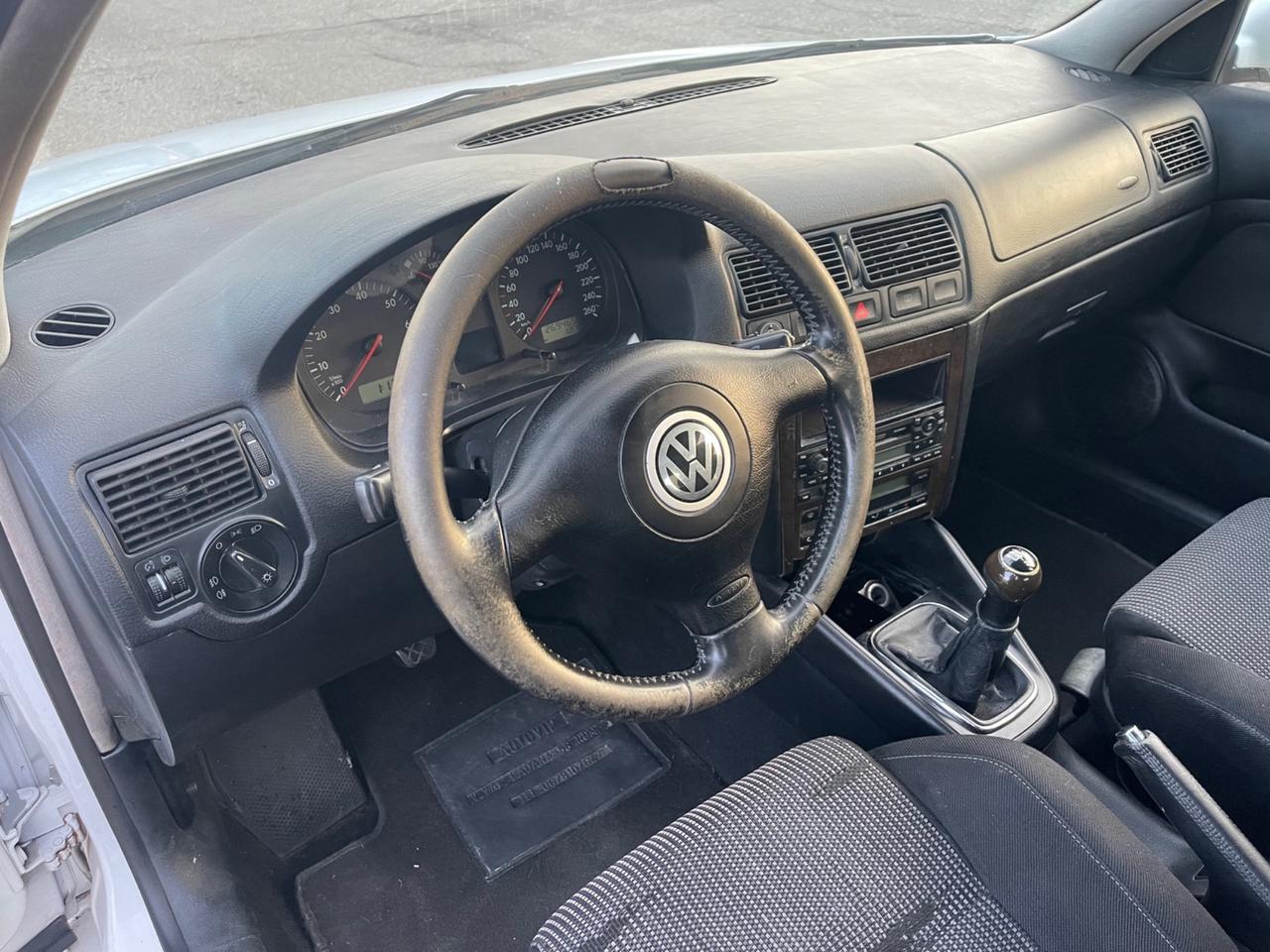 Volkswagen Golf GTI 1.8 20V T/180CV cat 5p. GTI