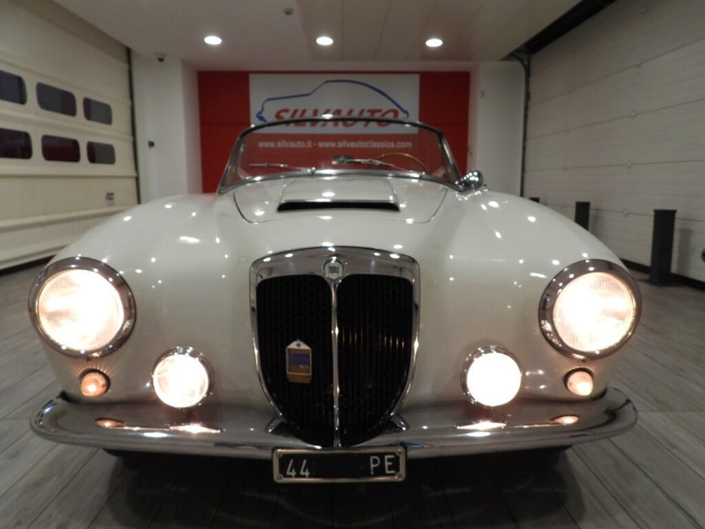 Lancia Beta Montecarlo Coupe AURELIA B24S CONVERTIBILE