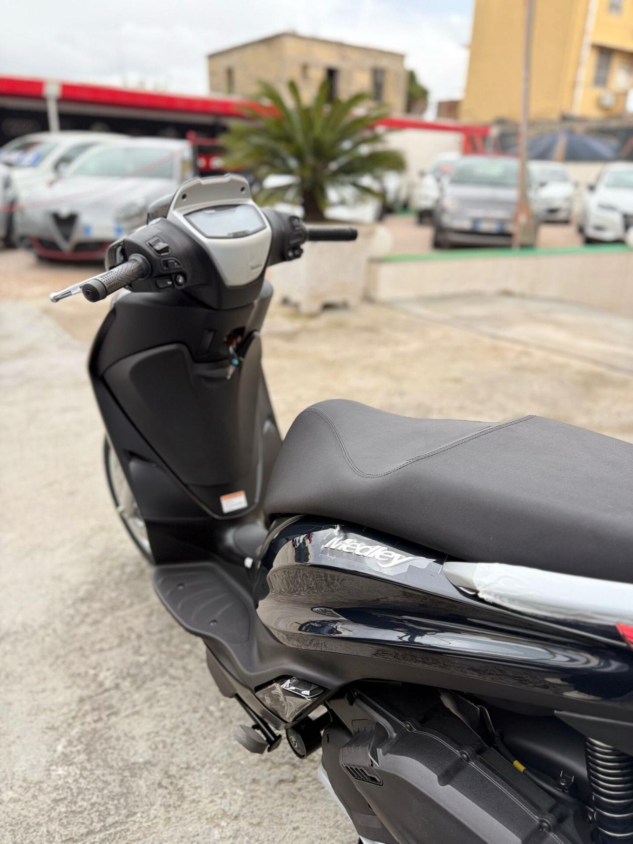PIAGGIO MEDLEY 125