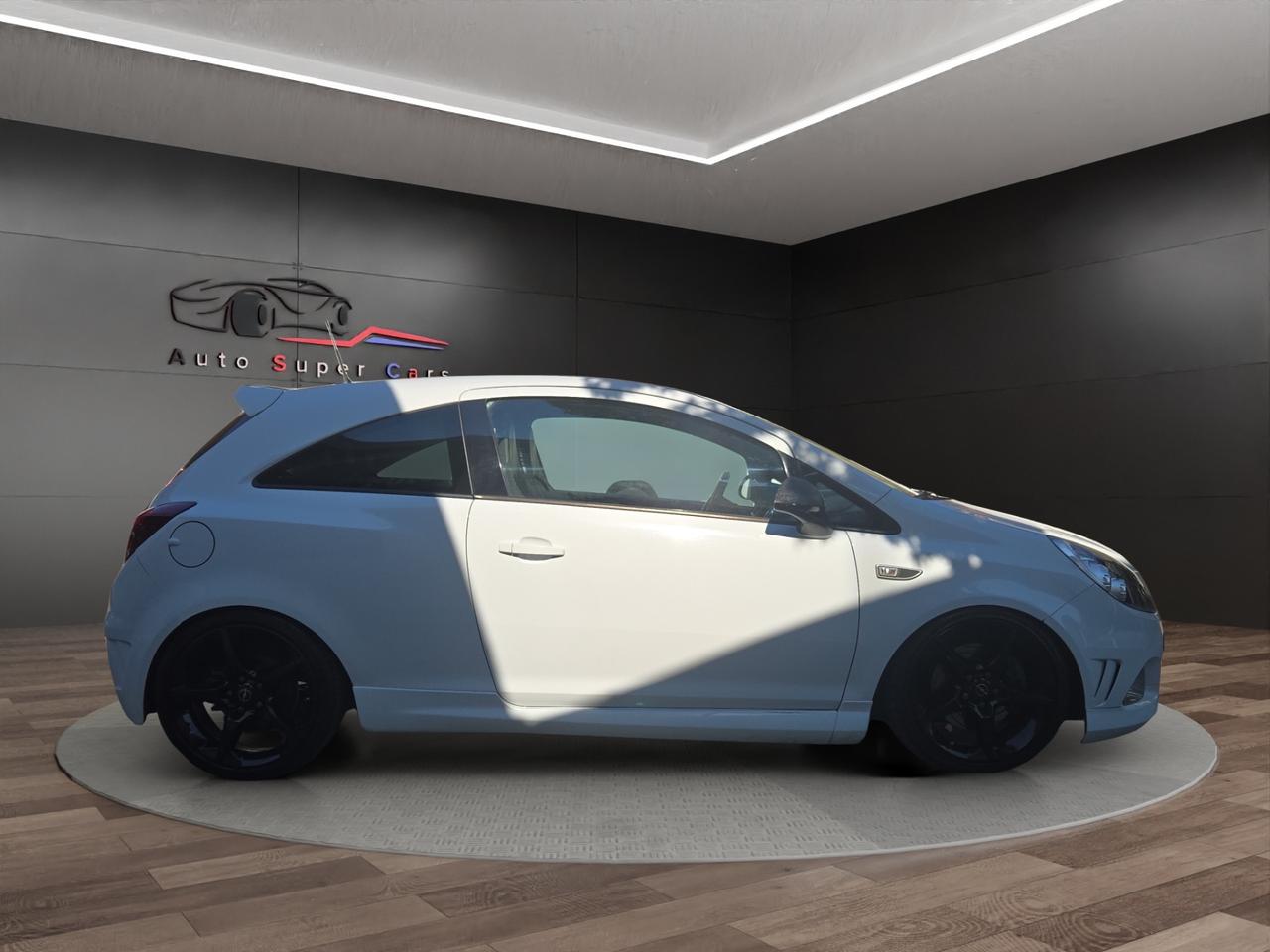 Opel Corsa 1.6 T 192CV 3 porte OPC