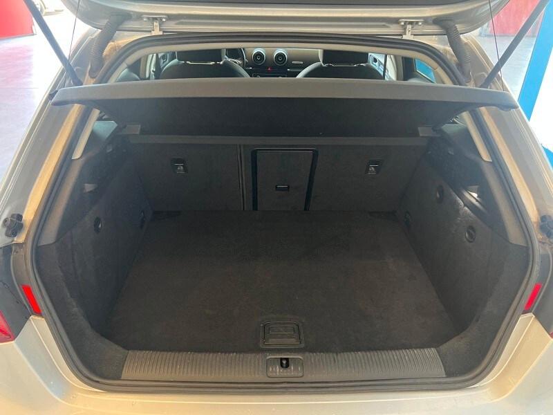 AUDI A3 3ª serie A3 SPB 2.0 TDI quattro Attrac...
