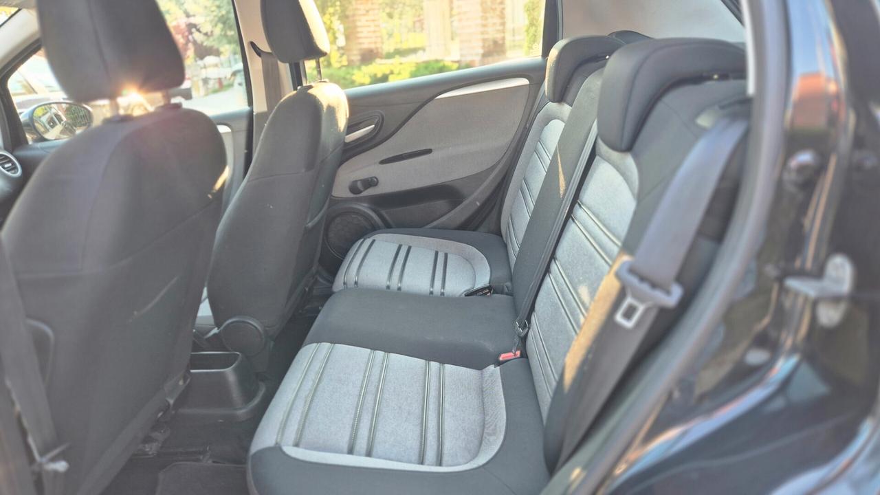 Fiat Punto Evo 1.3 Mjt 95 CV5pEURO5/catena appena cambiata /OK Neopatentati