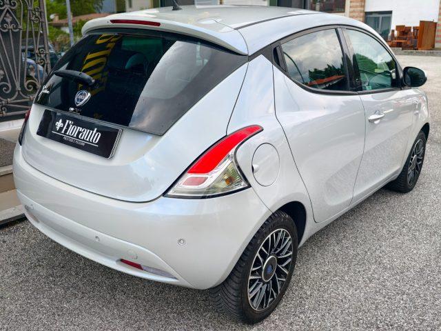 LANCIA Ypsilon 1.2 69 CV 5 porte Mya