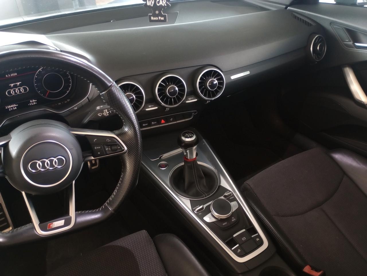 Audi TT Roadster 2.0 TDI ultra S line