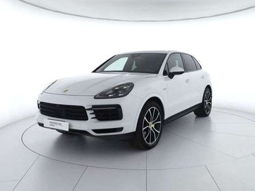 Porsche Cayenne 3.0 e-hybrid tiptronic