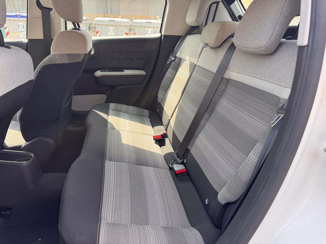 Citroen C3 BlueHDi Shine AUTO INCIDENTATA