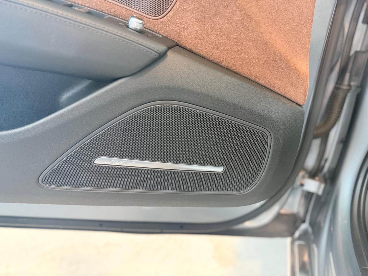 Audi A8 L 3.0 TDI 250 CV quattro tiptronic