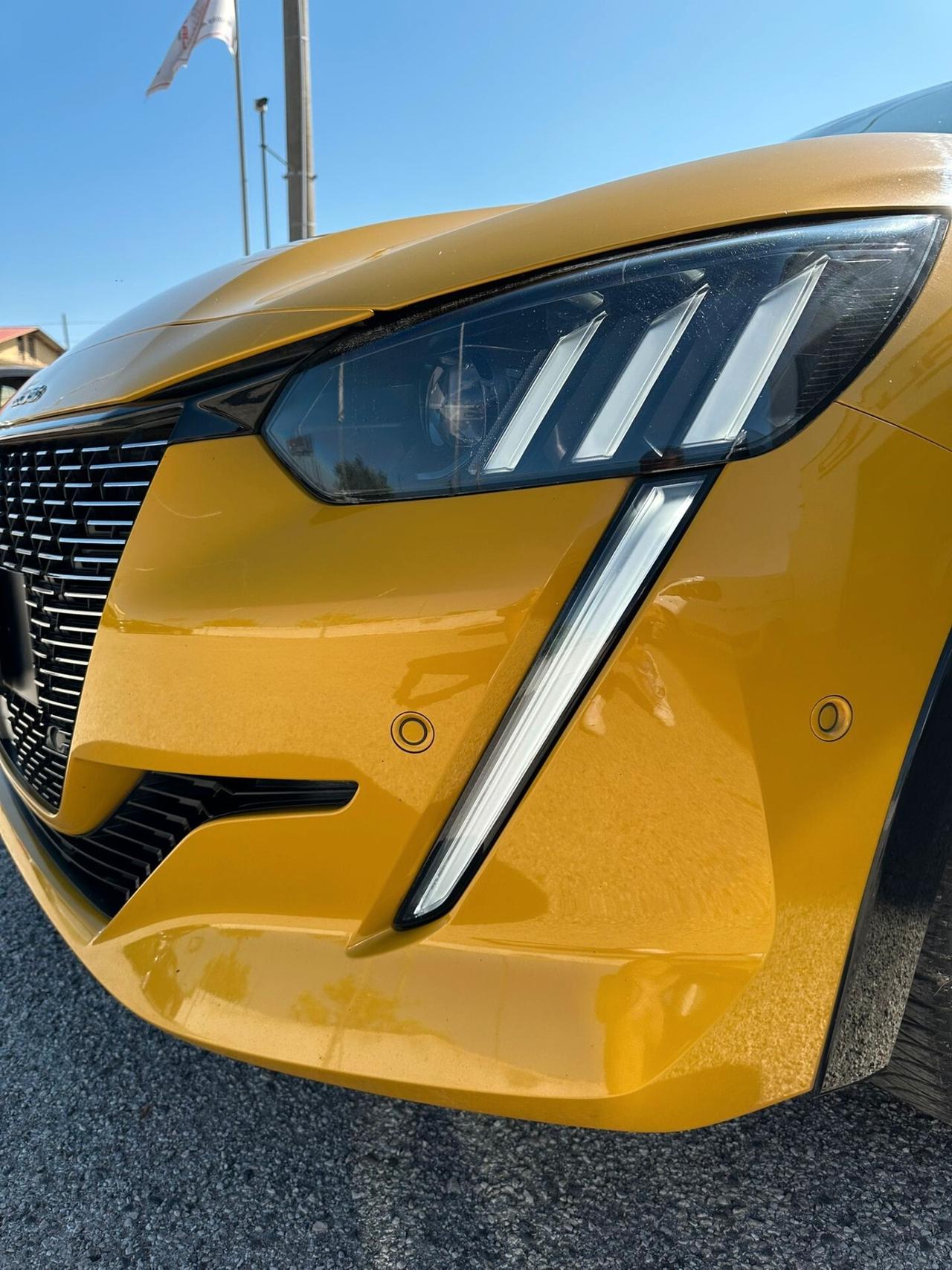 Peugeot 208 BlueHDi 100 Stop&Start 5 porte GT Line