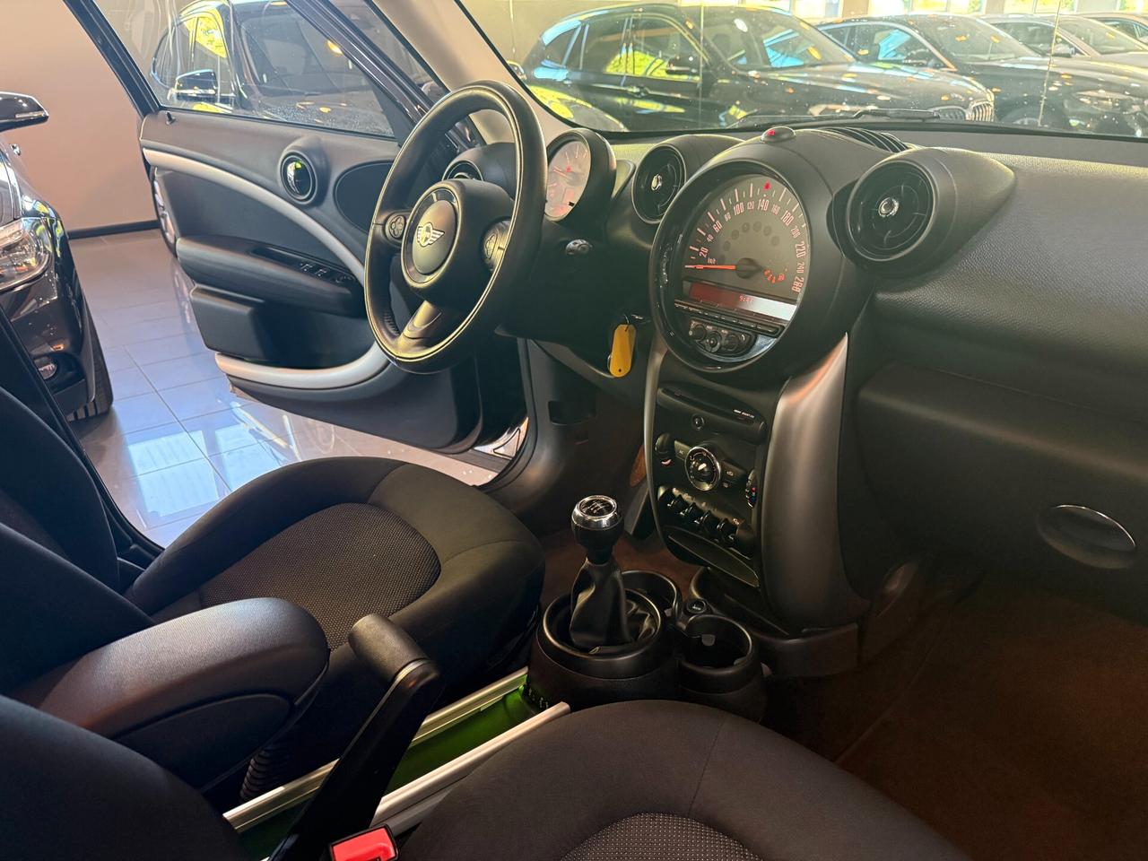 Mini Cooper D Countryman 1.6 Business 59.000 KM NEOPATENTATI !