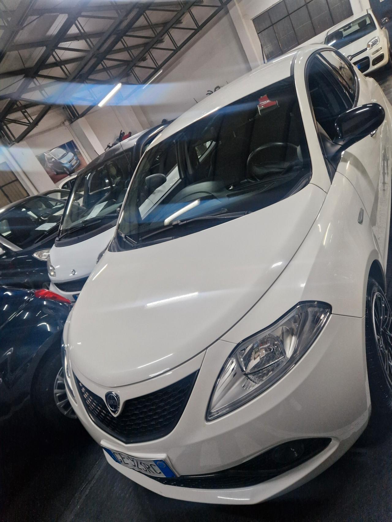 Ypsilon Ecochic hybrid prezzo reale garanzia