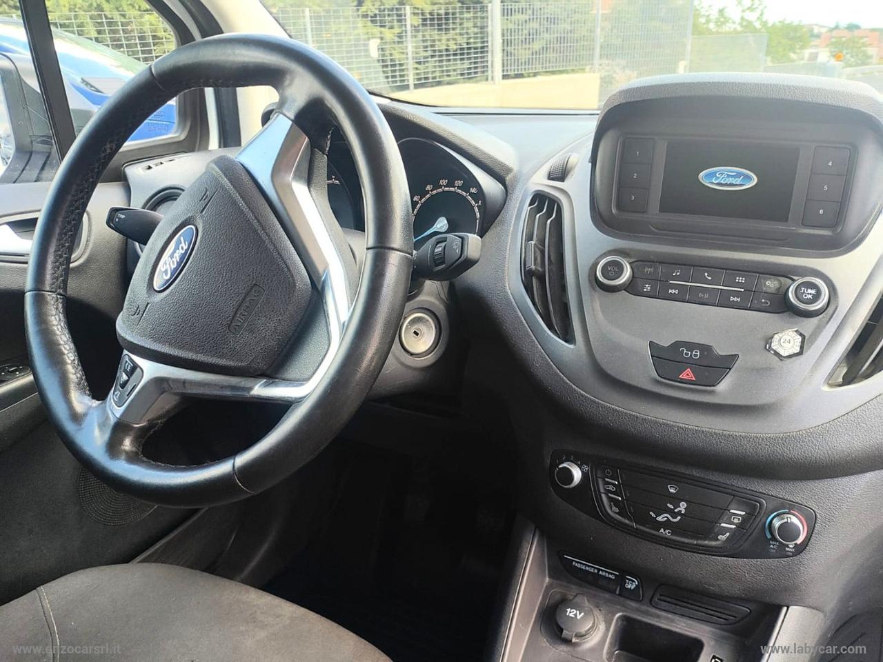 Transit Courier 1.5 TDCi 75CV Van Entry