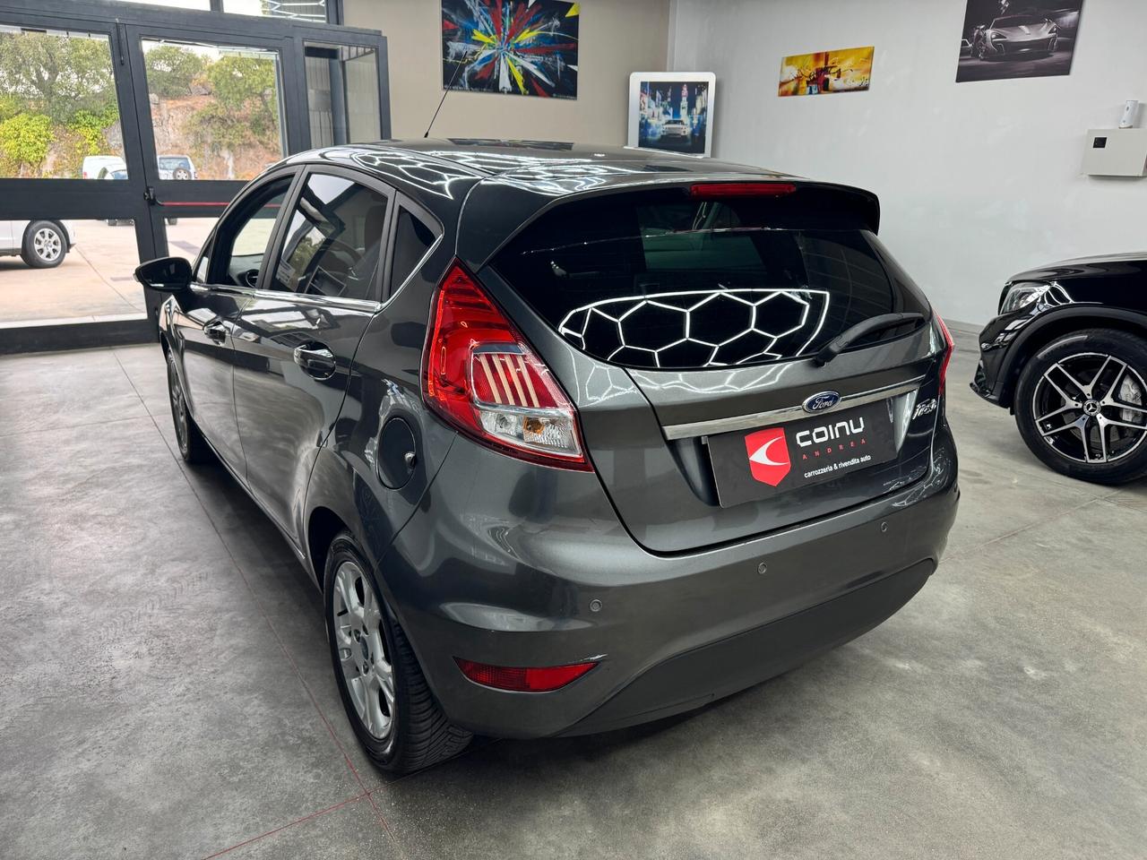 Ford Fiesta 1.5 TDCi 75CV 5 porte Business