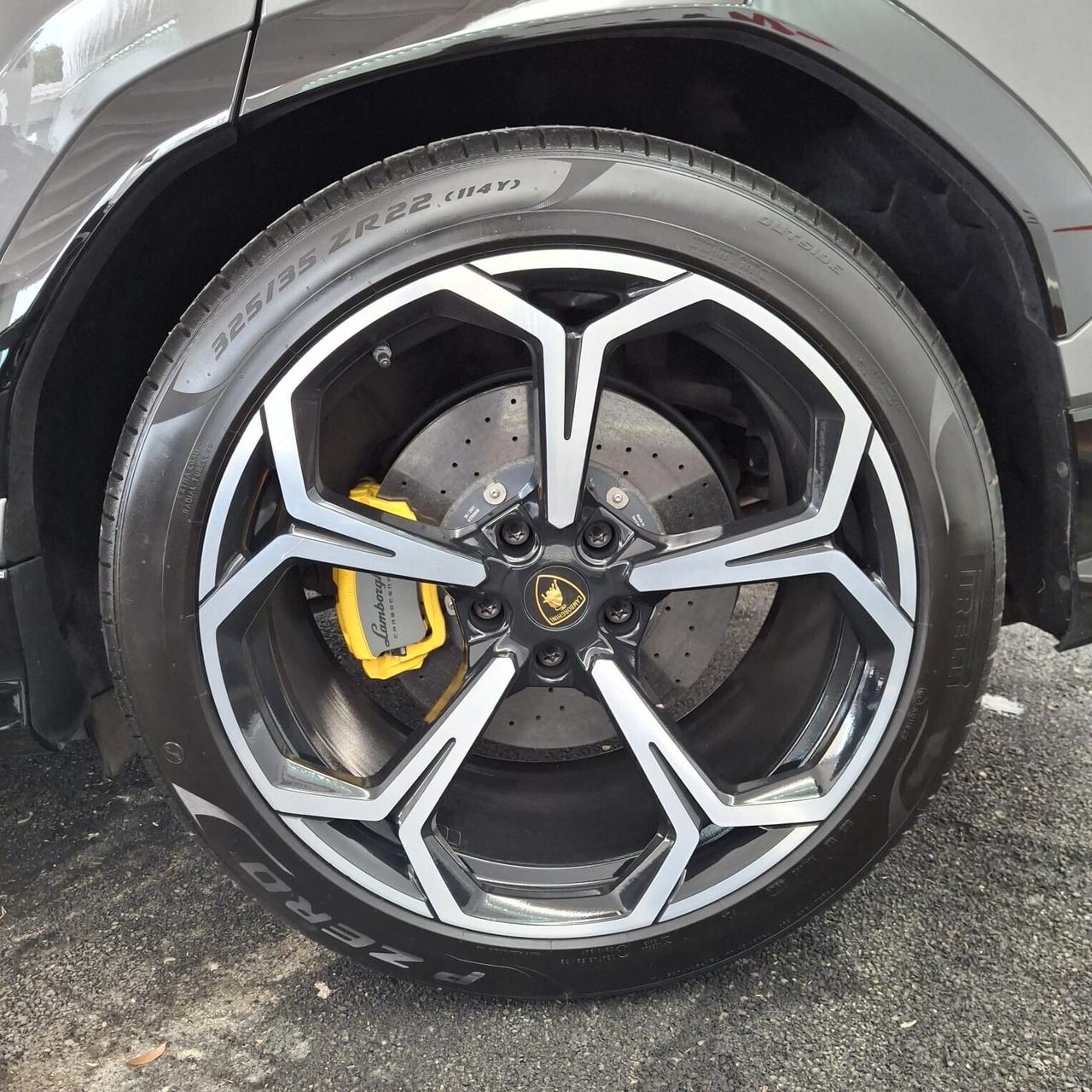 Lamborghini Urus 4.0