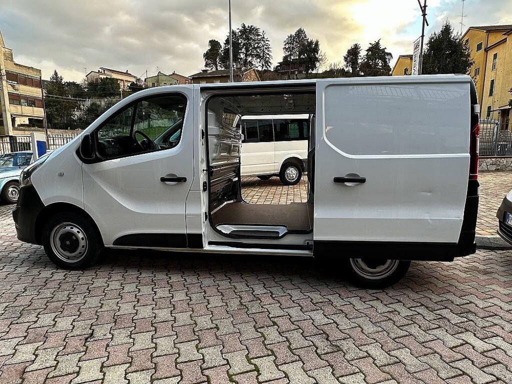 OPEL vivaro 1.6 CDTI 120CV Doppia porta laterale