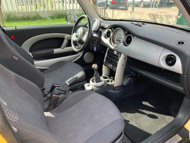 MINI Mini 1.6 16V Cooper
