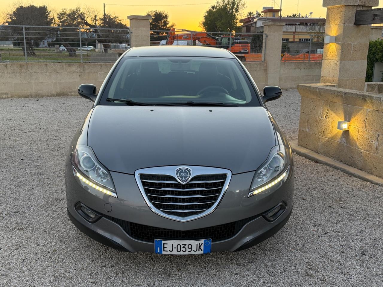 Lancia Delta 1.6 MJT DPF 105 CV Gold