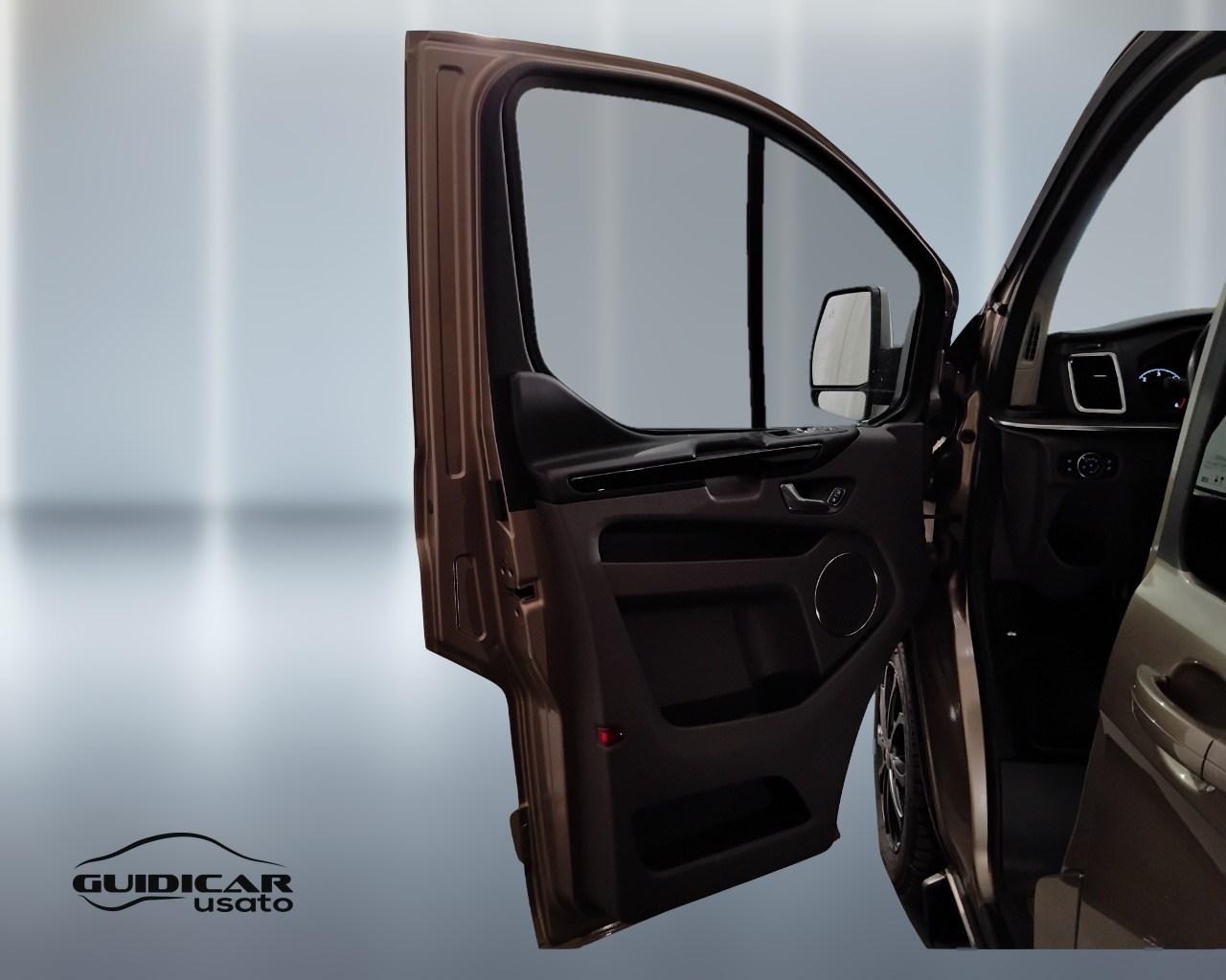FORD Tourneo Custom 320 2018 - tourneo custom 320 2.0 tdci MHEV 185cv Titanium L2H1 E6.2
