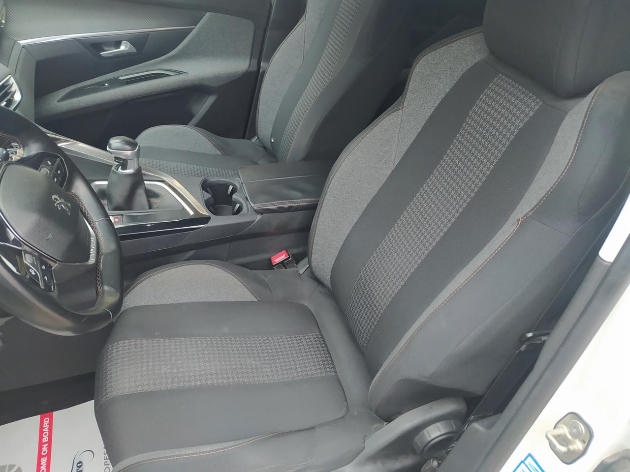 Peugeot 3008 Turbo 130 S&S Active Neopatentati