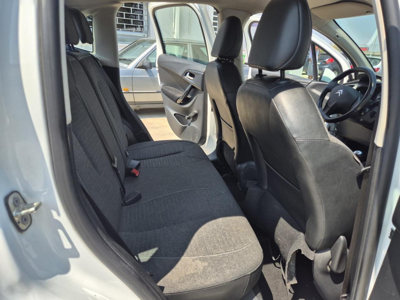 Opel Corsa 1.4 90CV GPL Tech Coupé n-Joy