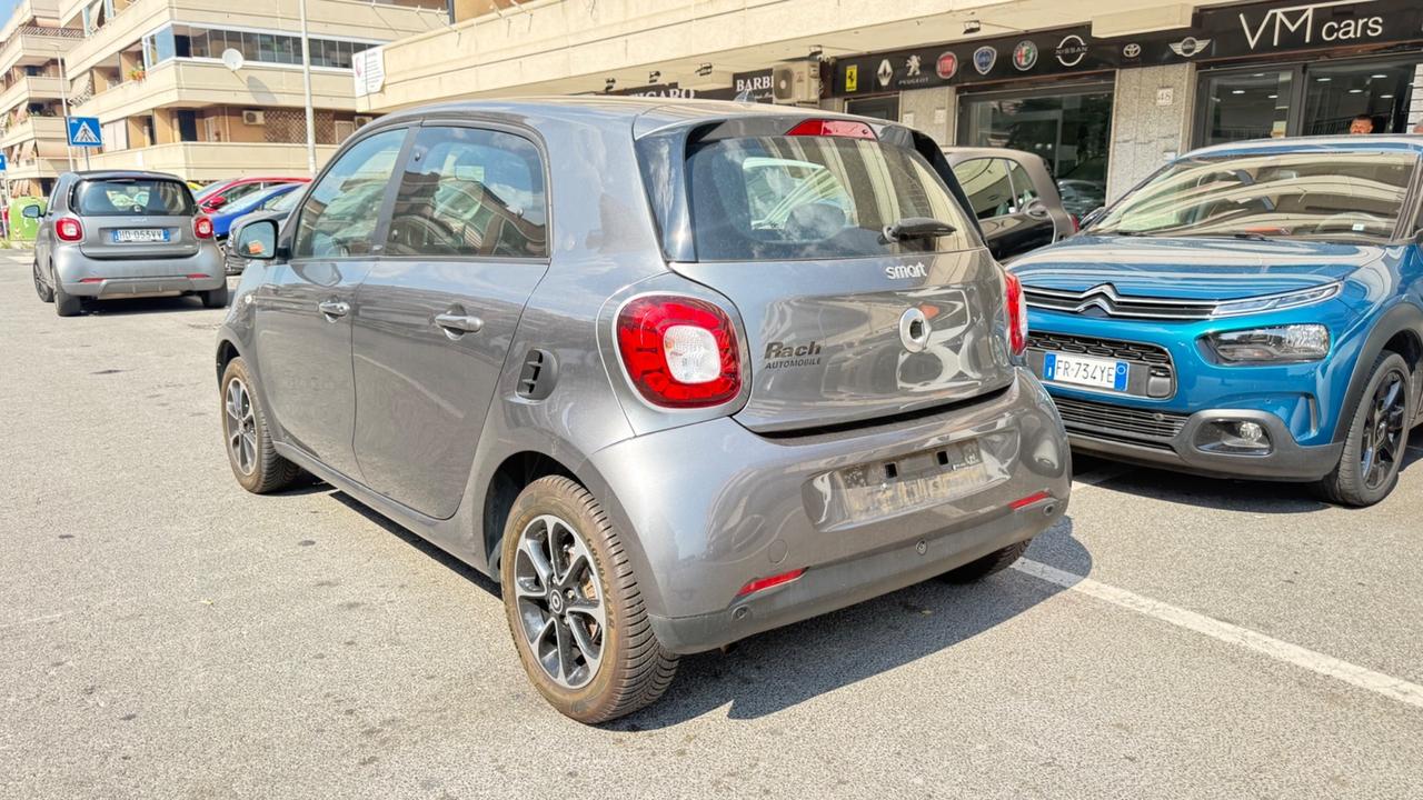 Smart ForFour 90 0.9 Turbo Passion LED NAVI PDC BLUETOOTH CERCHI 15