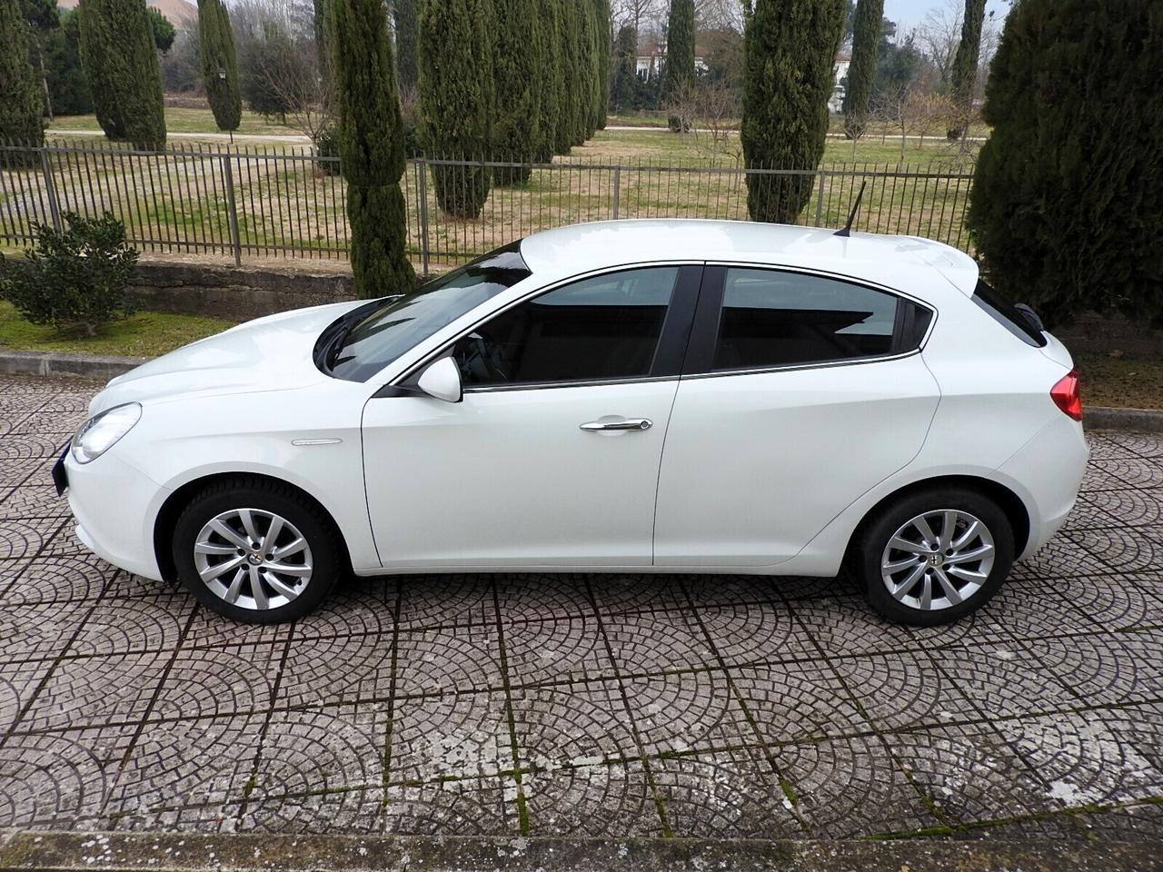 Alfa Romeo GIULIETTA 1.6 JTDm