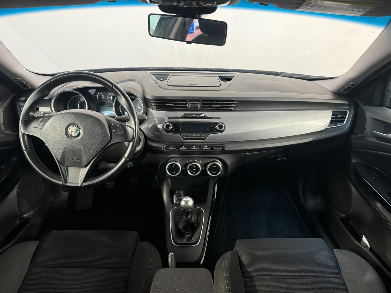 Alfa Giulietta 1.6 JTDm Distinctive SENSORI PARCHEGGIO
