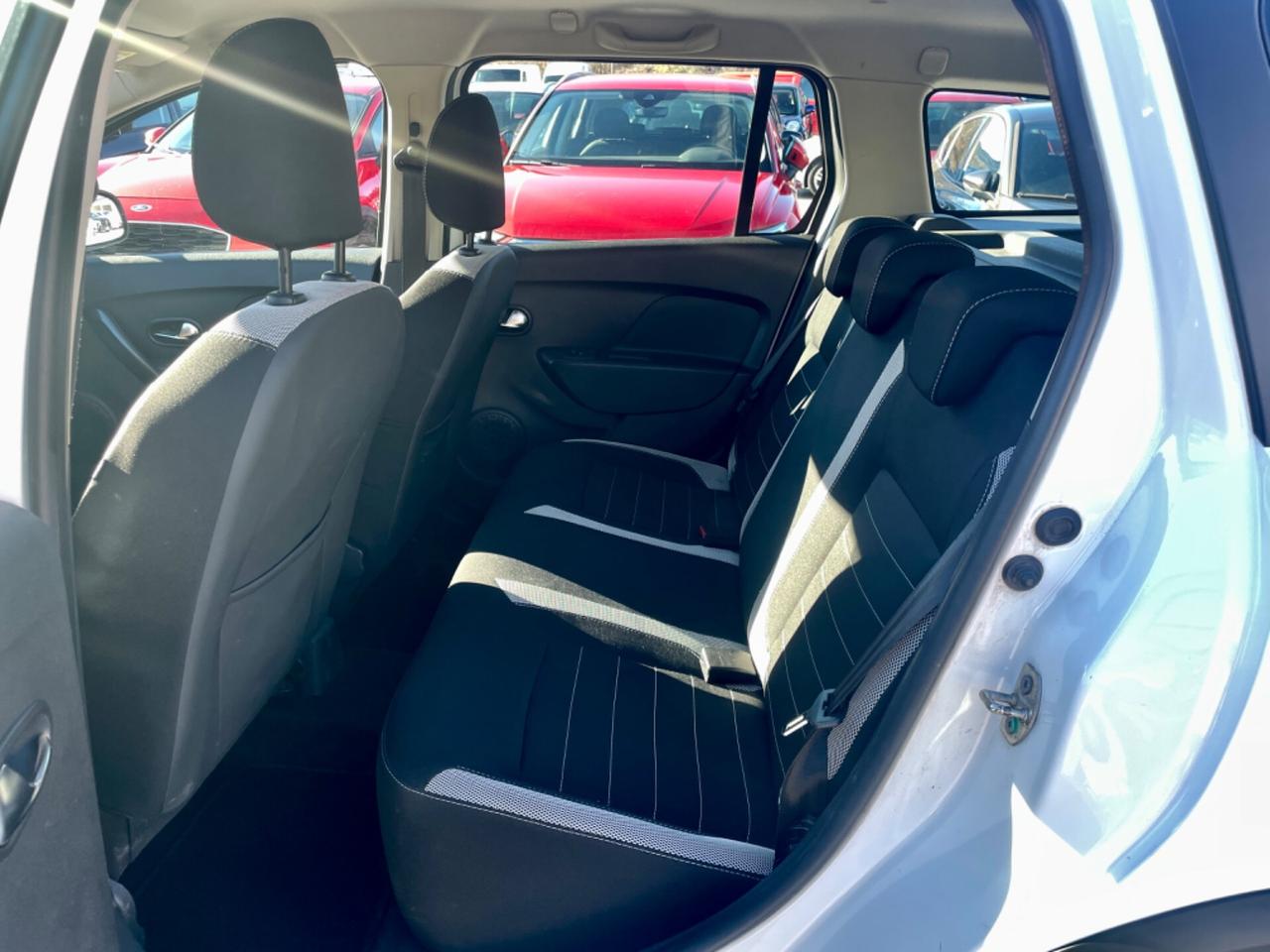 Dacia Logan MCV Stepway 1.5 dCi 90CV NAVI