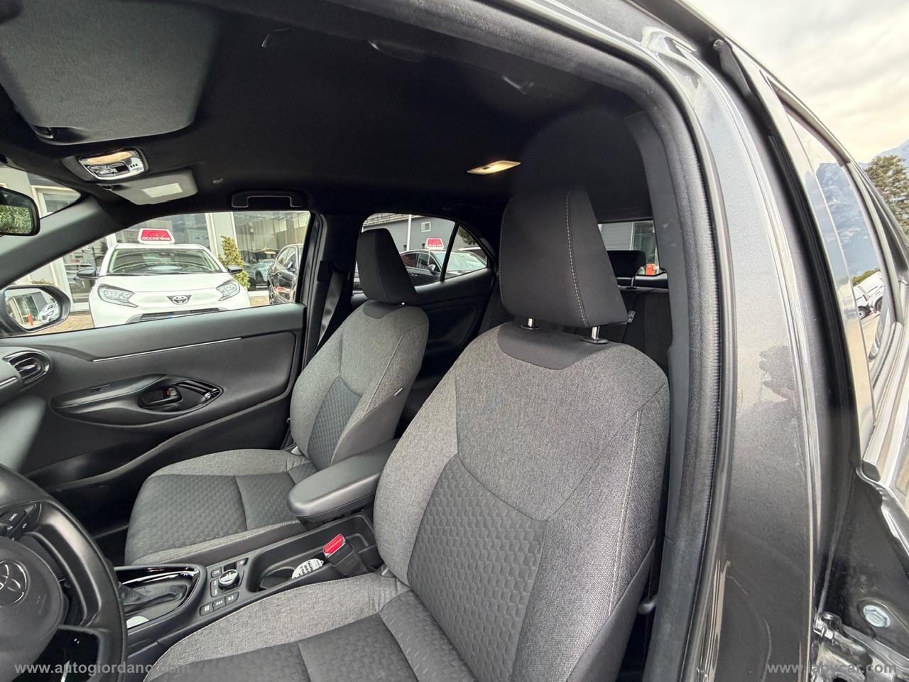 TOYOTA Yaris Cross 1.5 Hyb. 5p. E-CVT AWD Trend Business Plus Pack