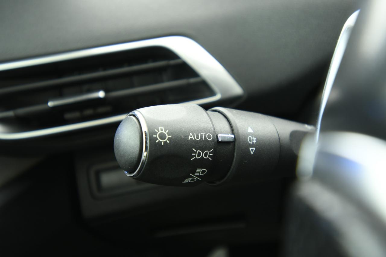 PEUGEOT 5008 1.5 bluehdi GT Pack s&s 130cv eat8 7P.TI ACC+CAMERA