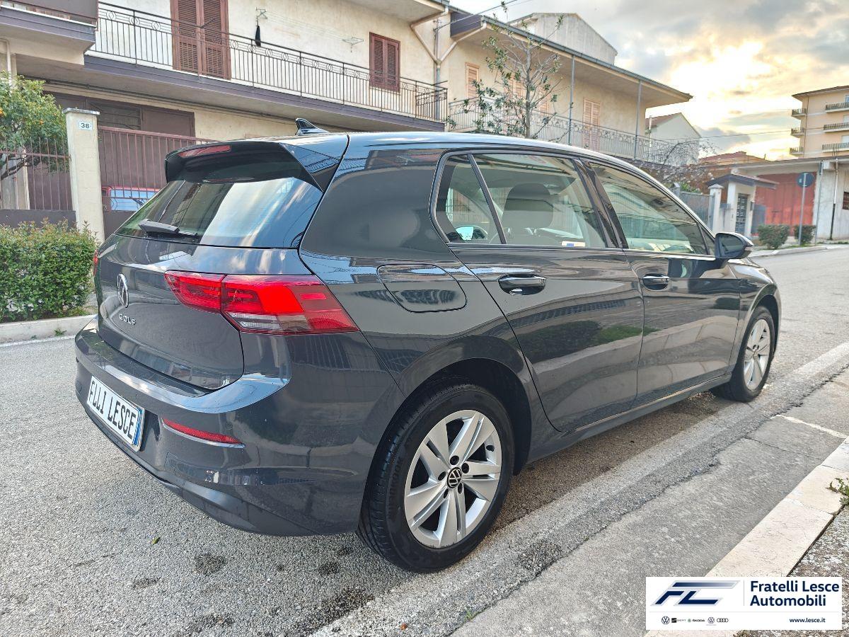 VOLKSWAGEN - Golf 8 2.0 tdi scr life 115cv 6marce (Pronta Consegna)