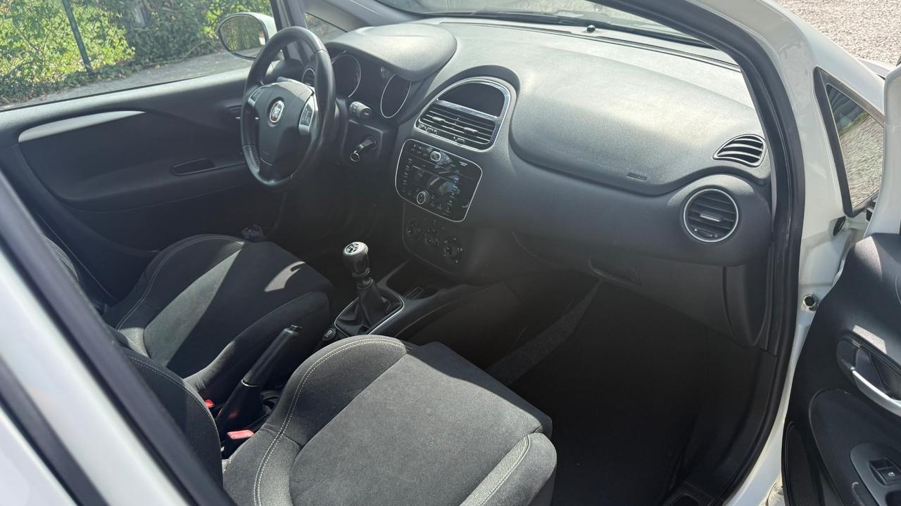 Fiat Punto 1.2 8V 5 porte Gpl e Benzina