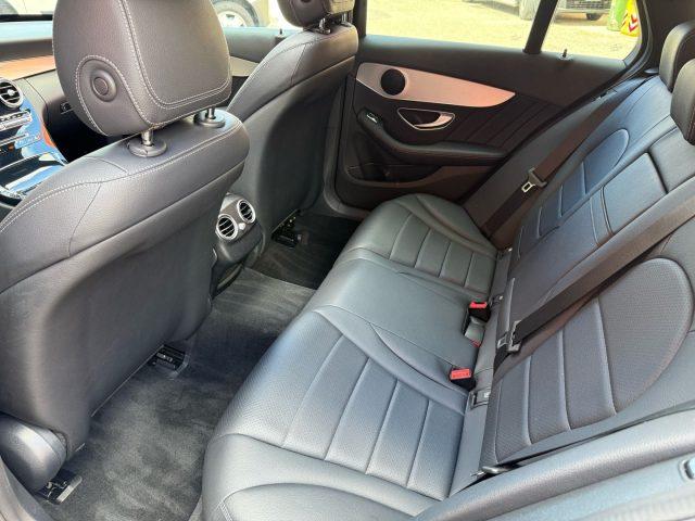 MERCEDES-BENZ C 220 d S.W. 4Matic Auto Premium Tetto-Pelle