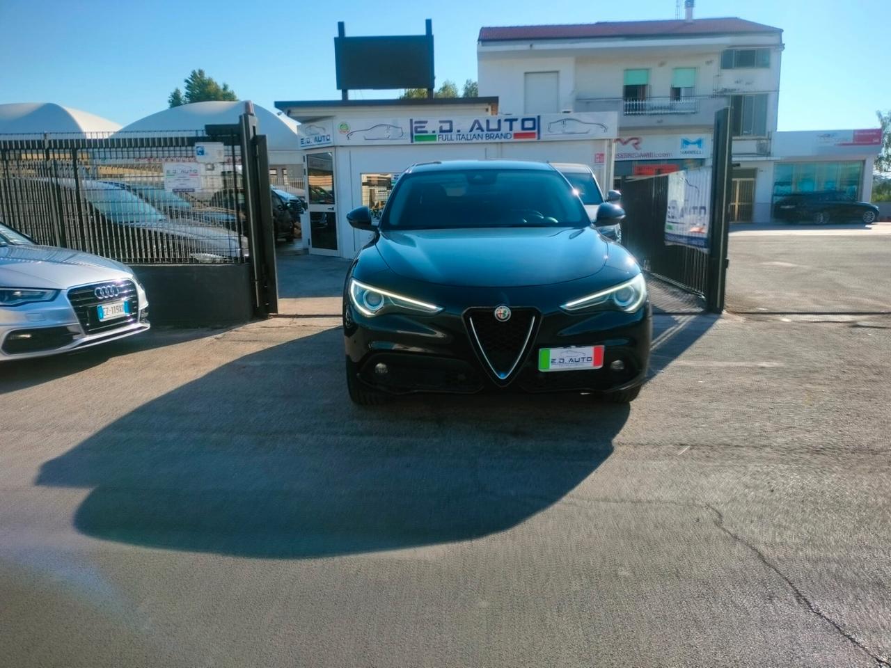 Alfa Romeo Stelvio 2.2 Turbodiesel 210 CV AT8 Q4 Super