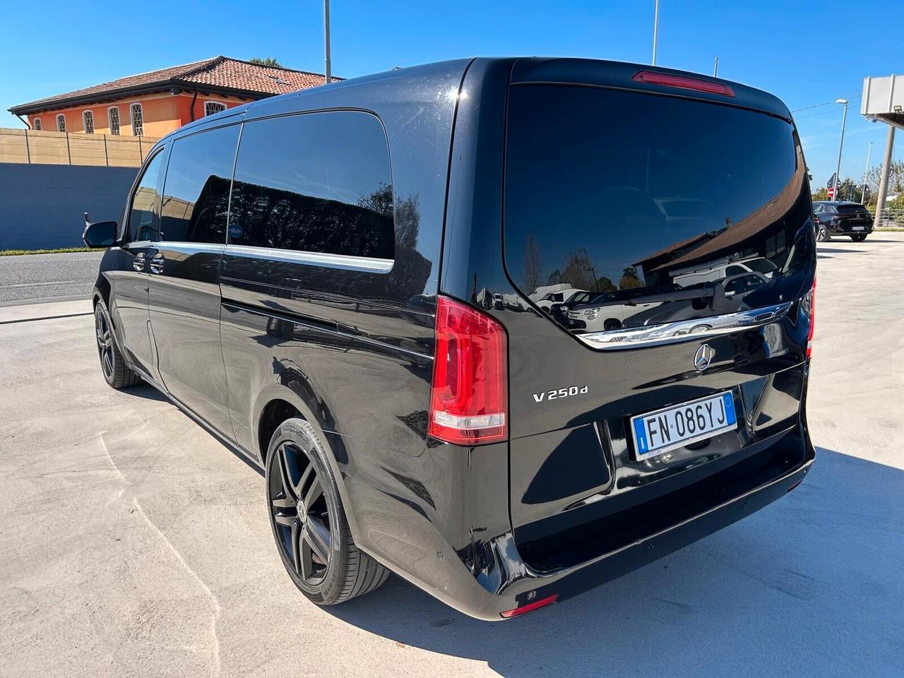 Mercedes-benz V 250 d Automatic Premium Extralong 360°