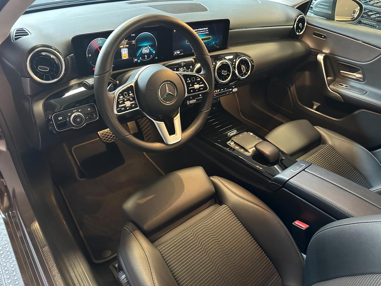 Mercedes A 180 Automatic Business