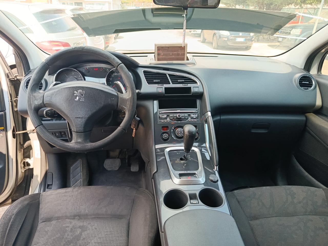 Peugeot 3008 1.6 HDi 112CV cambio robotizzato Premium
