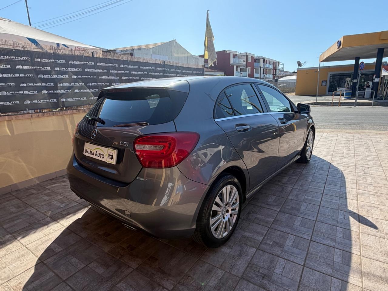 Mercedes-benz A 180 CDI BlueEFFICIENCY Automatic Premium